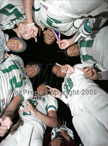 Thumbnail 1 in El Camino Real vs. Hamilton (CIF LA City Section D2 Final) photogallery.