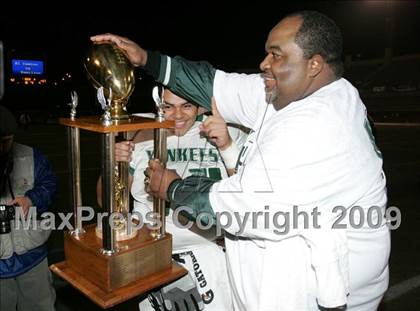 Thumbnail 1 in El Camino Real vs. Hamilton (CIF LA City Section D2 Final) photogallery.