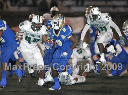 Thumbnail 1 in El Camino Real vs. Hamilton (CIF LA City Section D2 Final) photogallery.