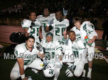Thumbnail 1 in El Camino Real vs. Hamilton (CIF LA City Section D2 Final) photogallery.