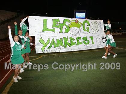 Thumbnail 3 in El Camino Real vs. Hamilton (CIF LA City Section D2 Final) photogallery.