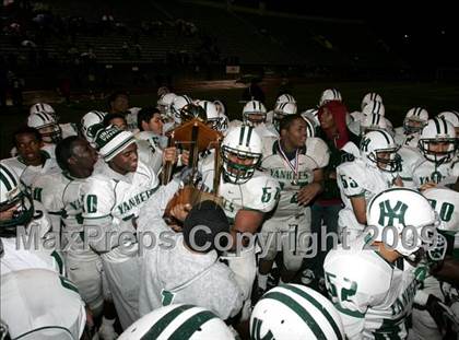 Thumbnail 2 in El Camino Real vs. Hamilton (CIF LA City Section D2 Final) photogallery.