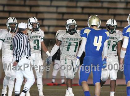 Thumbnail 3 in El Camino Real vs. Hamilton (CIF LA City Section D2 Final) photogallery.