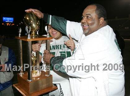 Thumbnail 3 in El Camino Real vs. Hamilton (CIF LA City Section D2 Final) photogallery.