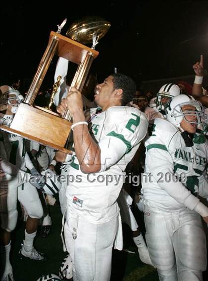 Thumbnail 2 in El Camino Real vs. Hamilton (CIF LA City Section D2 Final) photogallery.