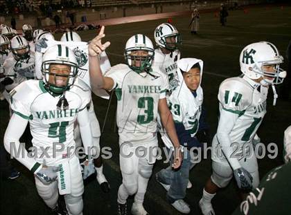 Thumbnail 2 in El Camino Real vs. Hamilton (CIF LA City Section D2 Final) photogallery.