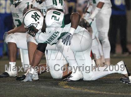 Thumbnail 2 in El Camino Real vs. Hamilton (CIF LA City Section D2 Final) photogallery.