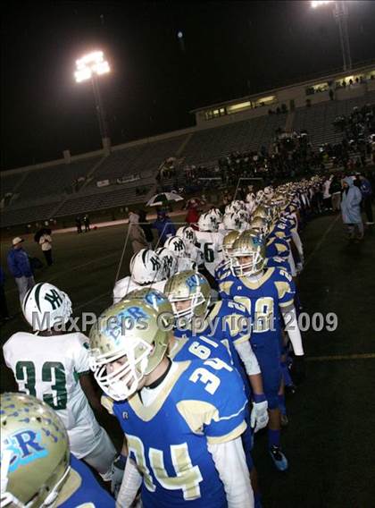 Thumbnail 3 in El Camino Real vs. Hamilton (CIF LA City Section D2 Final) photogallery.