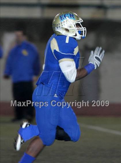 Thumbnail 2 in El Camino Real vs. Hamilton (CIF LA City Section D2 Final) photogallery.
