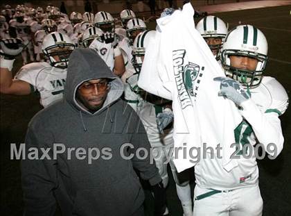Thumbnail 3 in El Camino Real vs. Hamilton (CIF LA City Section D2 Final) photogallery.