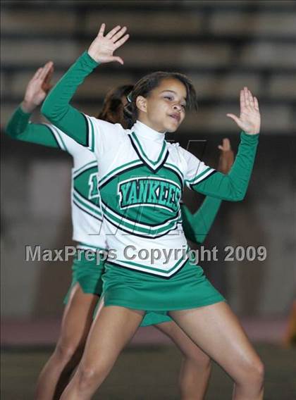 Thumbnail 2 in El Camino Real vs. Hamilton (CIF LA City Section D2 Final) photogallery.