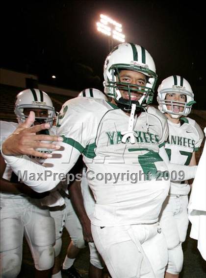 Thumbnail 1 in El Camino Real vs. Hamilton (CIF LA City Section D2 Final) photogallery.