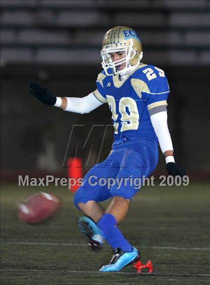Thumbnail 3 in El Camino Real vs. Hamilton (CIF LA City Section D2 Final) photogallery.