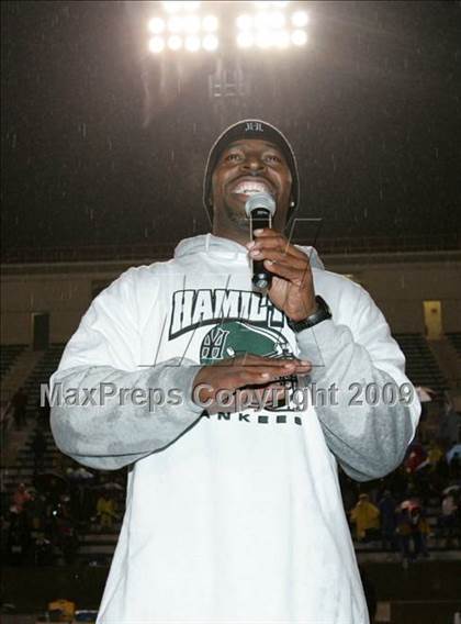 Thumbnail 3 in El Camino Real vs. Hamilton (CIF LA City Section D2 Final) photogallery.
