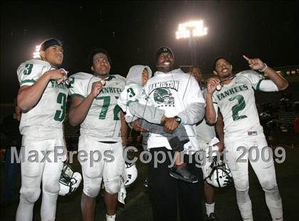 Thumbnail 3 in El Camino Real vs. Hamilton (CIF LA City Section D2 Final) photogallery.