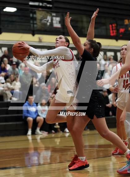 Thumbnail 2 in Eagle vs. Owyhee photogallery.