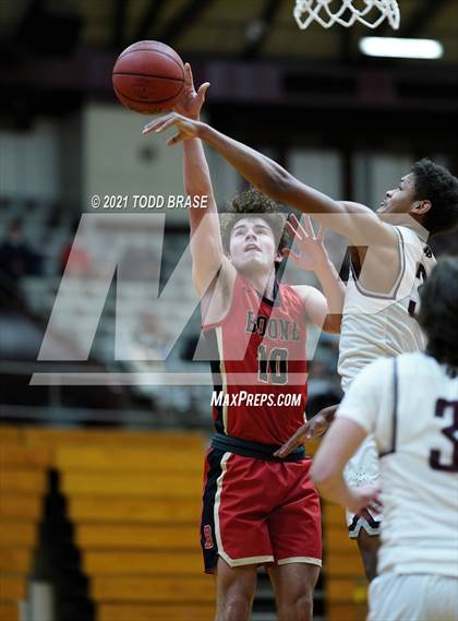 Thumbnail 3 in Daniel Boone @ Dobyns-Bennett photogallery.