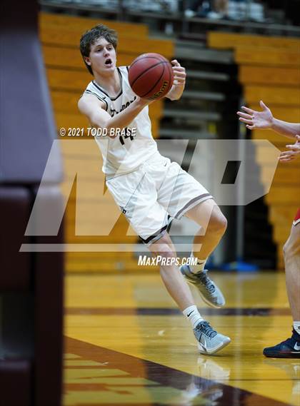 Thumbnail 2 in Daniel Boone @ Dobyns-Bennett photogallery.
