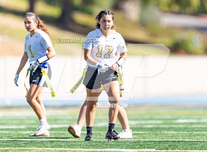 Thumbnail 2 in Ventura vs. Oak Park photogallery.