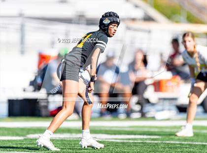 Thumbnail 1 in Ventura vs. Oak Park photogallery.