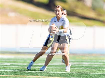Thumbnail 1 in Ventura vs. Oak Park photogallery.