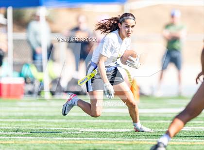 Thumbnail 2 in Ventura vs. Oak Park photogallery.