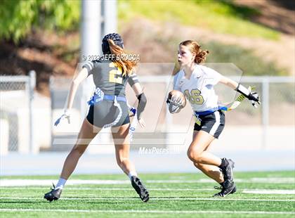 Thumbnail 3 in Ventura vs. Oak Park photogallery.