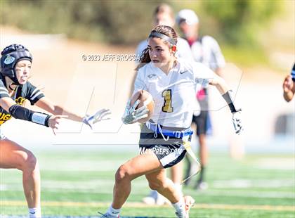 Thumbnail 3 in Ventura vs. Oak Park photogallery.