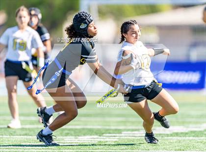 Thumbnail 3 in Ventura vs. Oak Park photogallery.