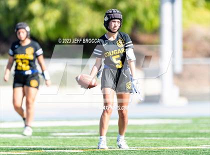Thumbnail 2 in Ventura vs. Oak Park photogallery.