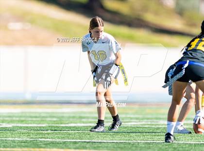 Thumbnail 1 in Ventura vs. Oak Park photogallery.