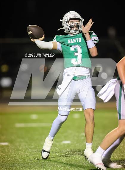 Thumbnail 2 in JV: Collinsville @ Santo photogallery.