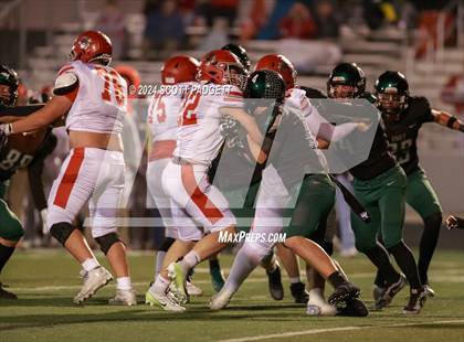 Thumbnail 3 in Madison @ Eagle (IDHSAA 6A State Quarterfinal) photogallery.