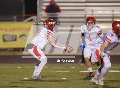Thumbnail 2 in Madison @ Eagle (IDHSAA 6A State Quarterfinal) photogallery.