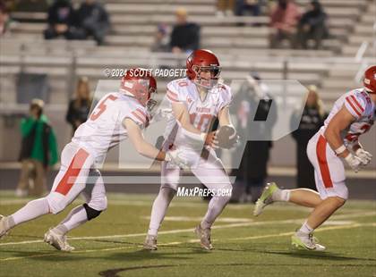 Thumbnail 1 in Madison @ Eagle (IDHSAA 6A State Quarterfinal) photogallery.