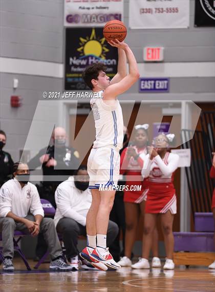 Thumbnail 1 in Chaney vs. Gilmour Academy (OHSAA D2 Regional Semifinal) photogallery.