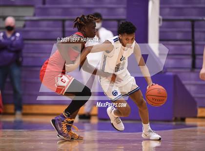 Thumbnail 3 in Chaney vs. Gilmour Academy (OHSAA D2 Regional Semifinal) photogallery.
