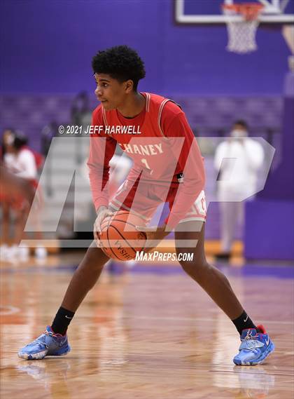 Thumbnail 2 in Chaney vs. Gilmour Academy (OHSAA D2 Regional Semifinal) photogallery.