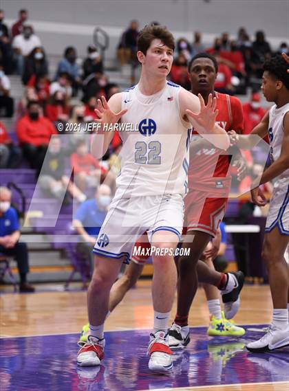 Thumbnail 3 in Chaney vs. Gilmour Academy (OHSAA D2 Regional Semifinal) photogallery.