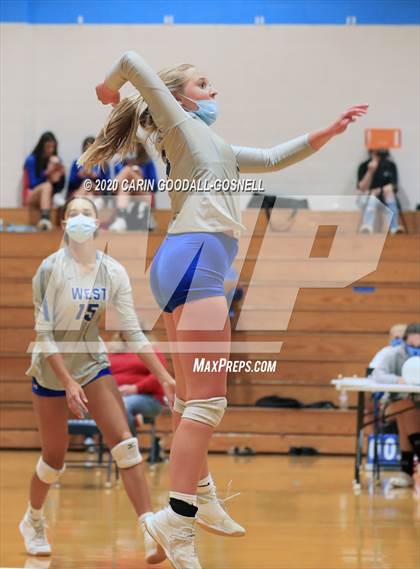 Thumbnail 1 in West Carteret @ Swansboro photogallery.