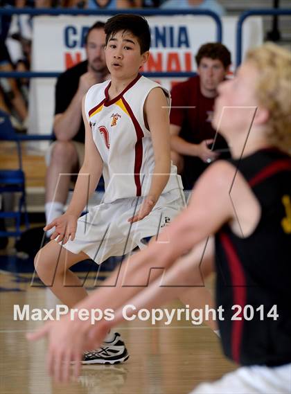 Thumbnail 1 in Corona del Mar vs. Esperanza (CIF SoCal D2 Regional Final) photogallery.