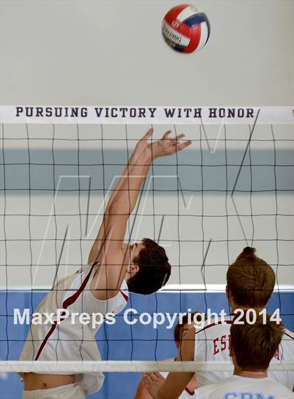 Thumbnail 3 in Corona del Mar vs. Esperanza (CIF SoCal D2 Regional Final) photogallery.