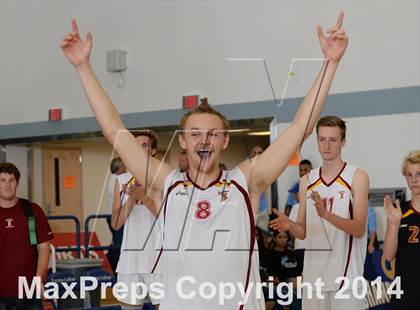 Thumbnail 3 in Corona del Mar vs. Esperanza (CIF SoCal D2 Regional Final) photogallery.