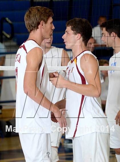 Thumbnail 1 in Corona del Mar vs. Esperanza (CIF SoCal D2 Regional Final) photogallery.