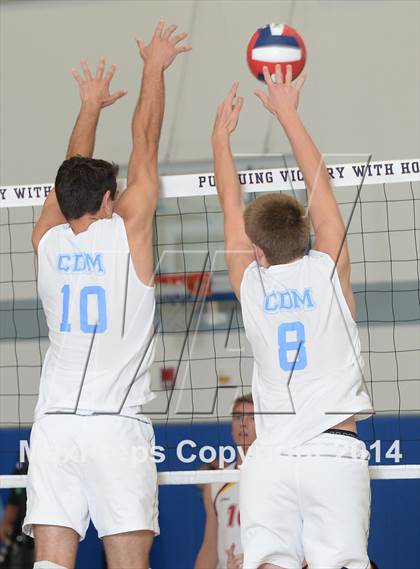 Thumbnail 3 in Corona del Mar vs. Esperanza (CIF SoCal D2 Regional Final) photogallery.