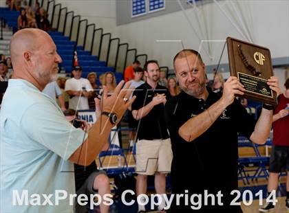 Thumbnail 1 in Corona del Mar vs. Esperanza (CIF SoCal D2 Regional Final) photogallery.
