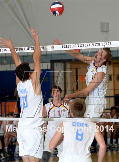Thumbnail 2 in Corona del Mar vs. Esperanza (CIF SoCal D2 Regional Final) photogallery.