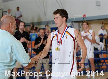 Thumbnail 3 in Corona del Mar vs. Esperanza (CIF SoCal D2 Regional Final) photogallery.
