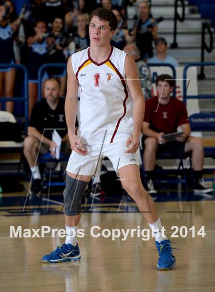 Thumbnail 2 in Corona del Mar vs. Esperanza (CIF SoCal D2 Regional Final) photogallery.