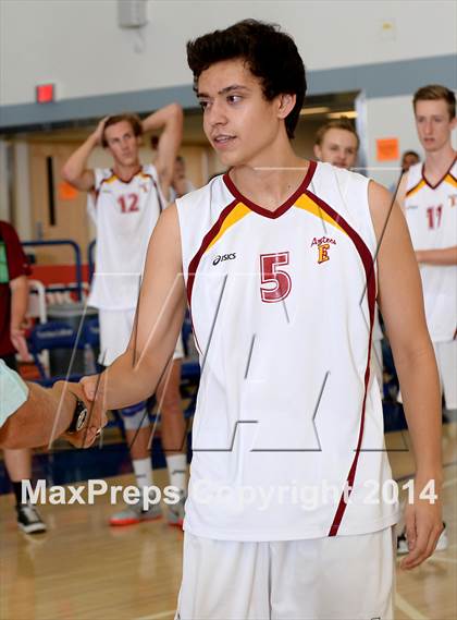 Thumbnail 3 in Corona del Mar vs. Esperanza (CIF SoCal D2 Regional Final) photogallery.